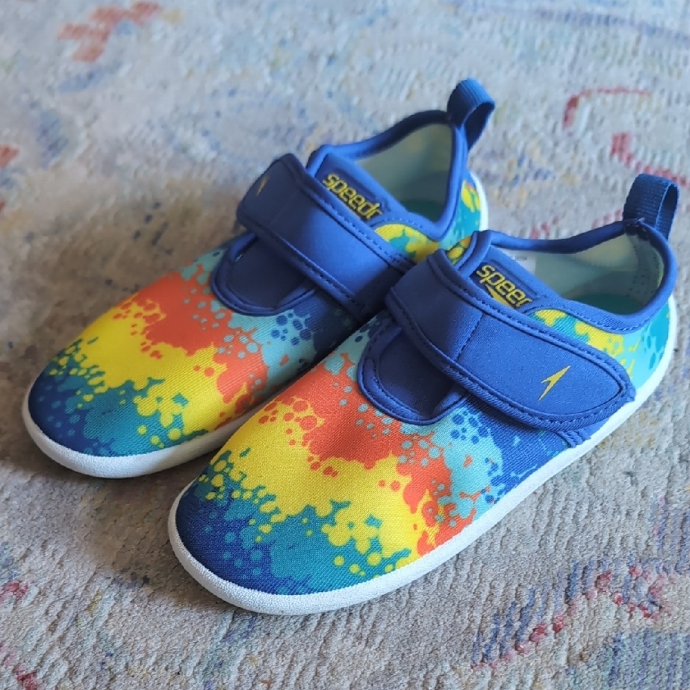 Speedo Blue and Yellow Water Shoes Vibrant Design